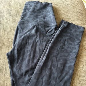 Beyond Yoga X Barre3 Leggings | Size Medium (tag removed)